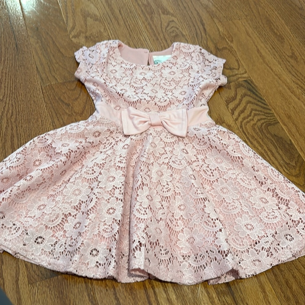 Pink lace dress. Never worn. Perfect for Easter